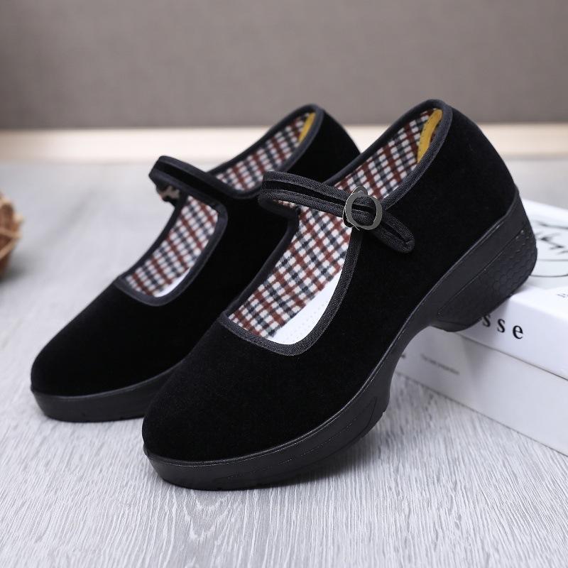 Old Beijing cloth shoes women's shoes soft-soled dancing shoes hotel non-slip work shoes black platform square dancing mother shoes
