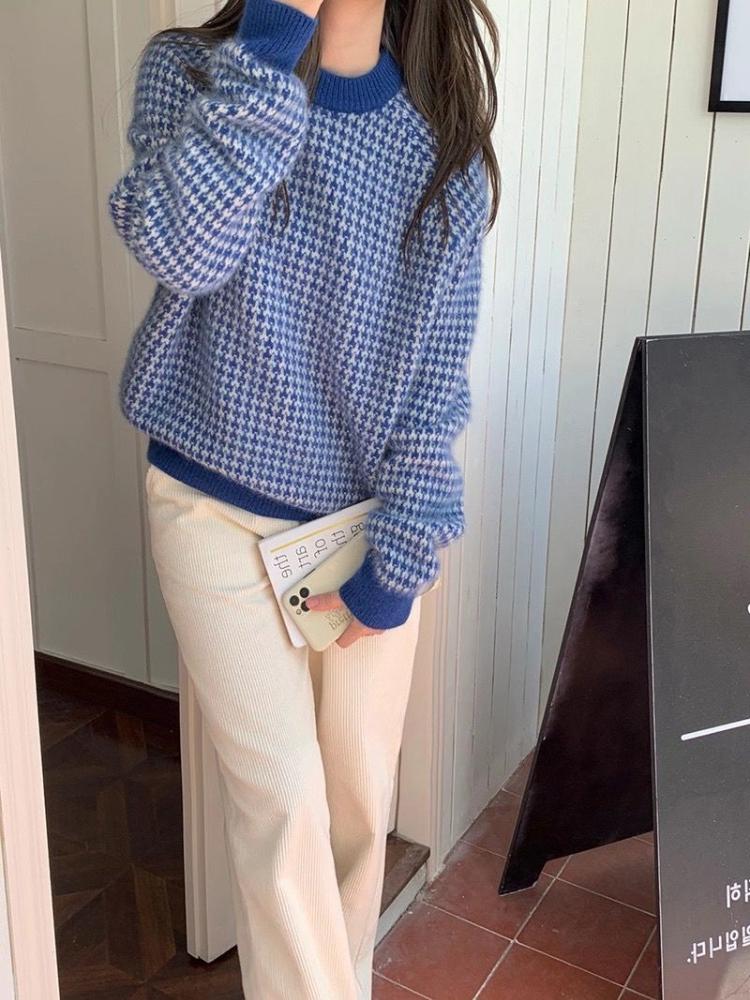 Girls' Autumn New Plush Lazy Style Sub Patterned Versatile Loose Sweater