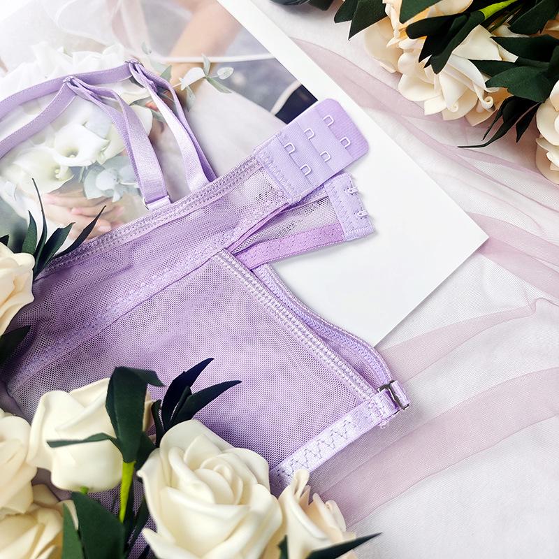 Gorsetowy top z haftem motyla i fiszbinami