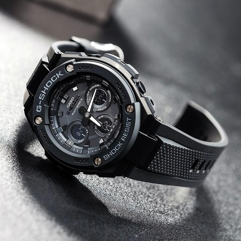 Casio G-STEEL Series-W Disc Dual Display Heart of Steel Metal Texture Waterproof and Shockproof Solar Quartz Movement Resin Strap GST-W300G-1A1PRD