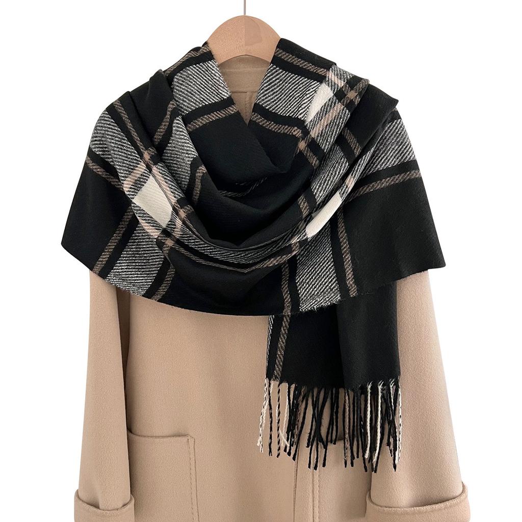 Japanese high-end Korean plaid versatile scarf women's soft warm thickened shawl autumn and winter travel cold scarf