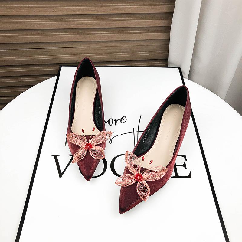 A Red Chinese Wedding Shoes Hexiu Wedding Dress Two Wear Bridal Shoes Thick Heel Flower High Heels Are Not Tired