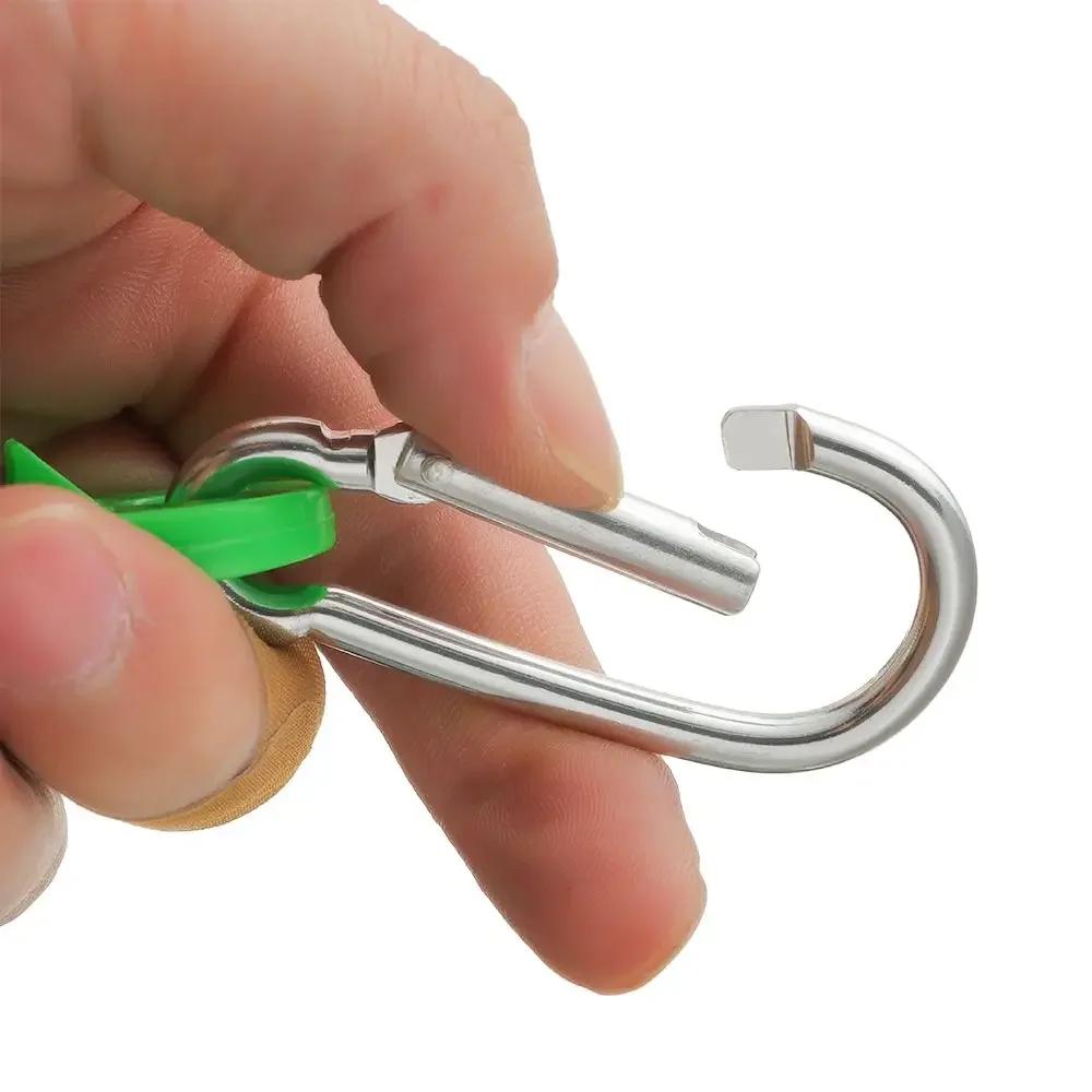 1PC Glove Clip Hanger Holder Plastic Work Clamp Safety Working Gloves Hook Guard Grabber Carabiner Outdoor Multifunctional Tools