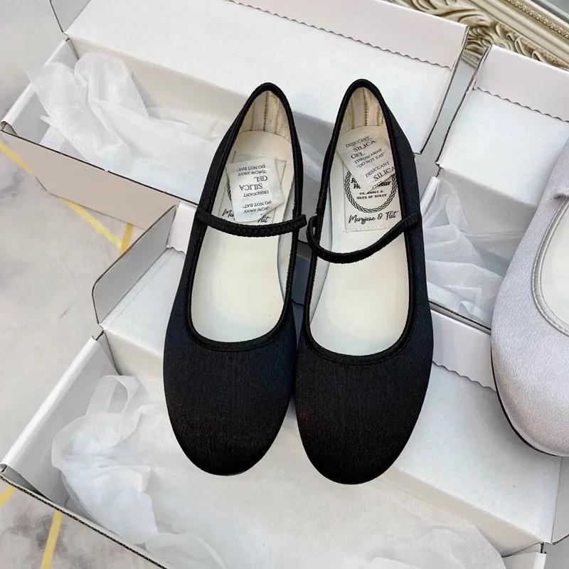 Fashion Flat Shoes for Women Spring and Autumn Silk Elastic Band Flat Bottom  Light Weight Temperament Mary Jane Ladies Shoes for Women
