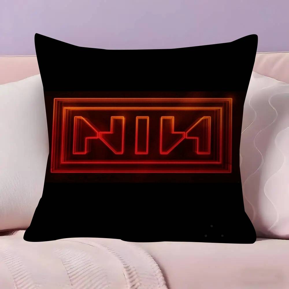Cushion Cover Decorative Pillow Sofa Home Decor Case Pillow Cases Nine I-Inch N-Nails Classic Vintage