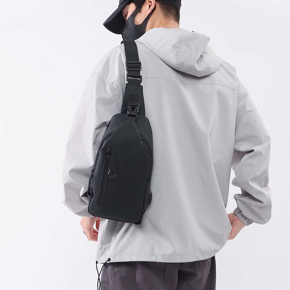 Adjustable Strap Outdoor Waist Bag Anti-splash Water Sports Walking Bag Men's Chest Bag Boys