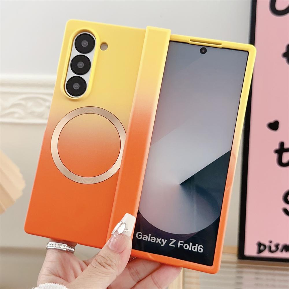 

Gradient Dual Color Magnetic Liquid Silicone Phone Case for Samsung Galaxy Z Fold 7 6 5 4 3 Soft Wireless Charging Shockproof Protect Cover Galaxy Z Fold6