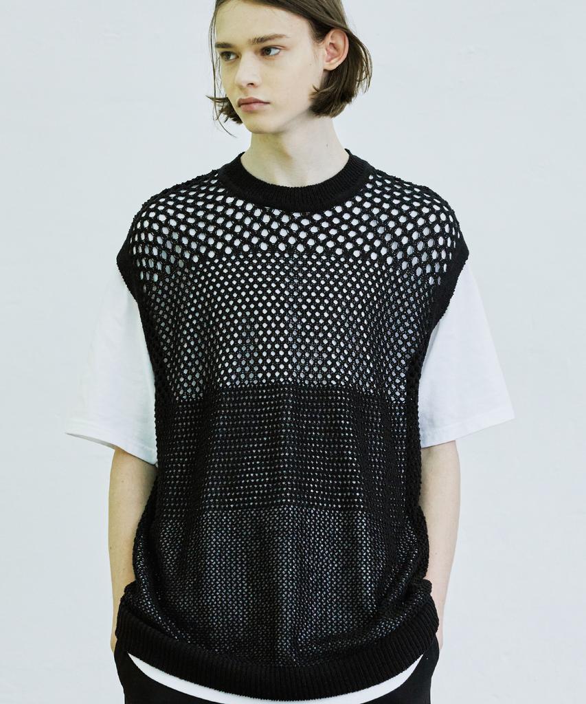 Ssy Gradient Punching Knit Vest Black