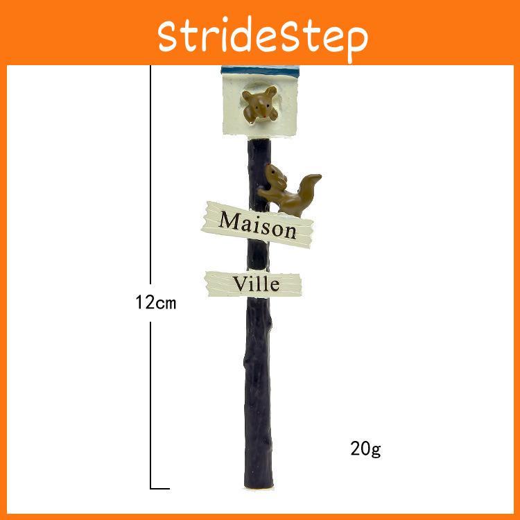 Squirrel Mailbox Creative Microscopic Scene Decoration Props Mini Ornament Model