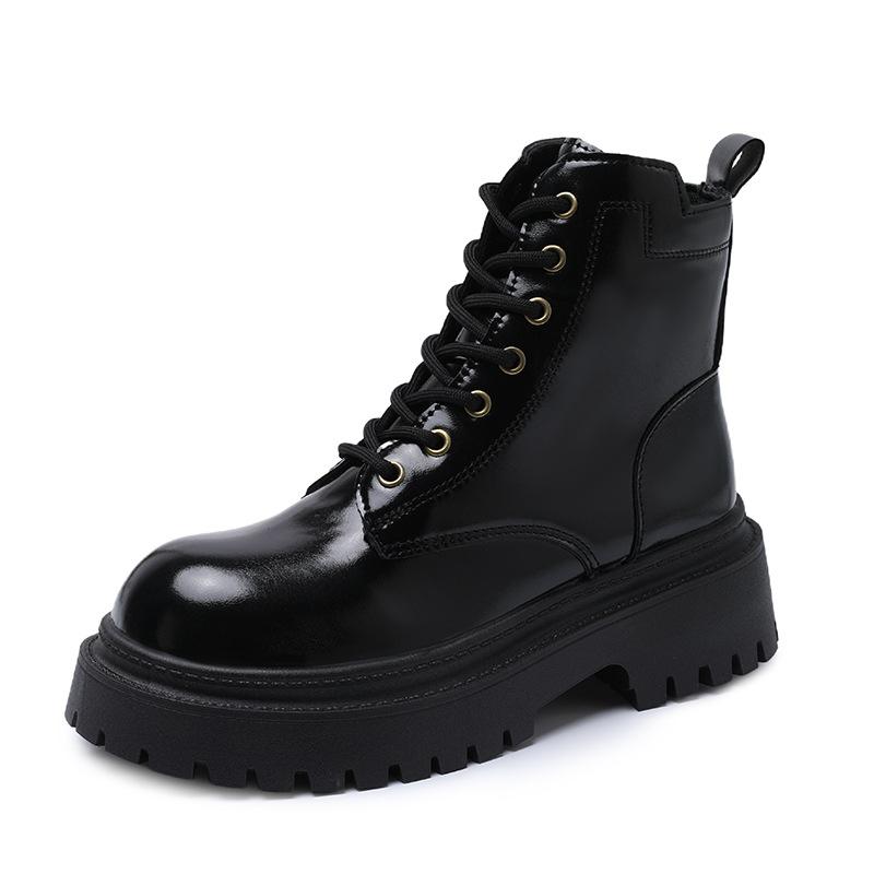 Large size Martin boots for women's autumn and winter new British style platform short tube lace-up locomotive cool boots for women