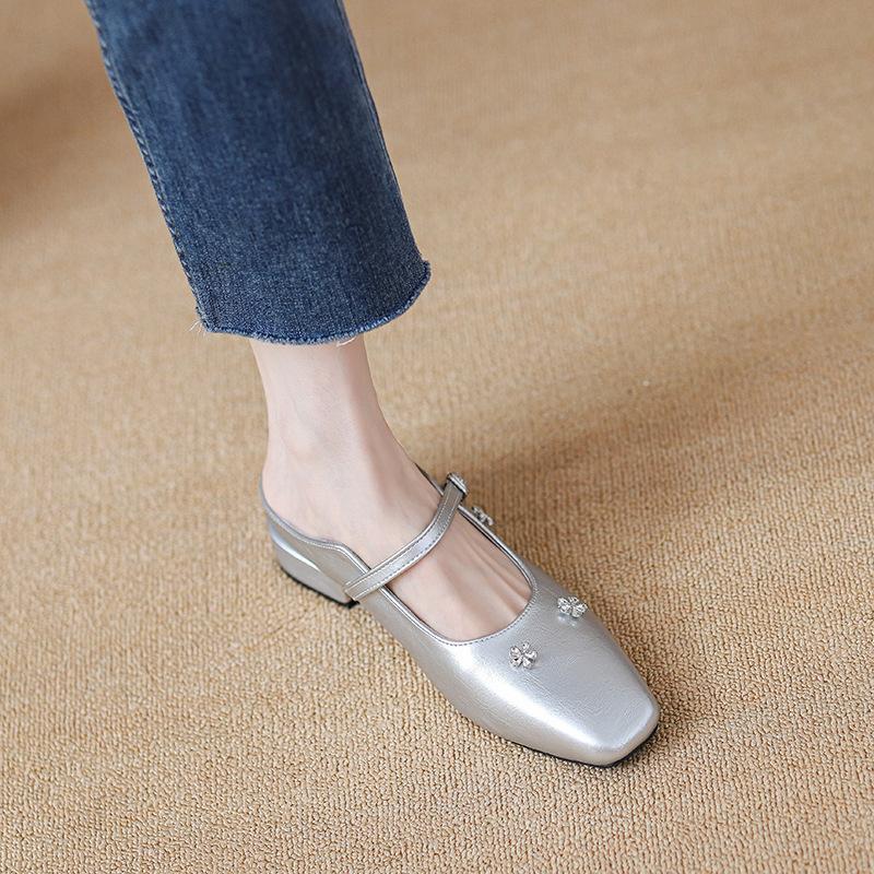 Baotou pantoufles plates pour femmes, strass à l'extérieur, bouche peu profonde, chaussures simples à talon compensé intérieur pour femmes, sandales nouvelles printemps et automne Mary