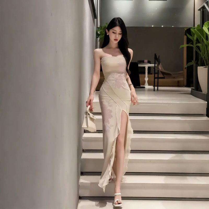 Royal sister sexy spice girl floral tube top dress gentle temperament unique beautiful waist slim hip split skirt