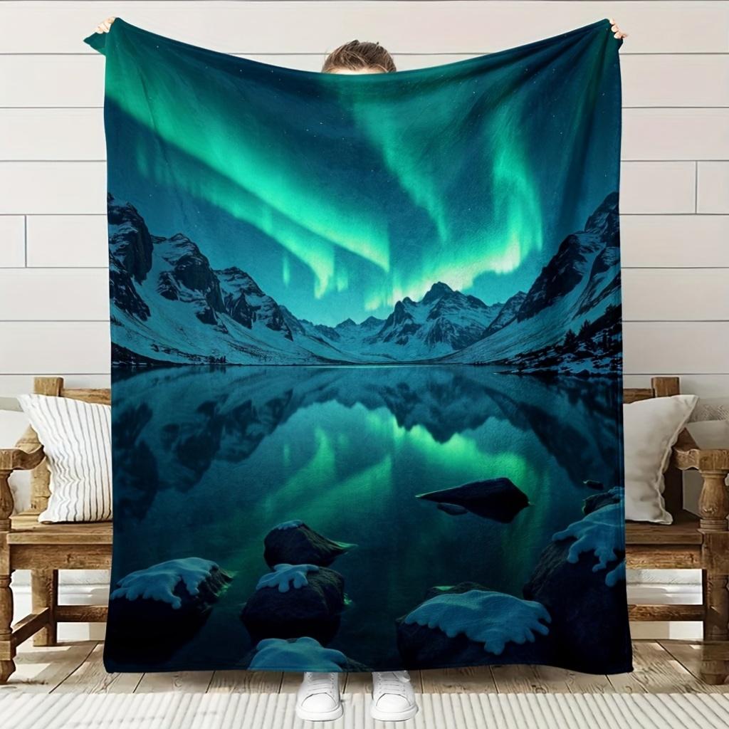 Northern Lights Aurora Borealis Fleece Blanket - Soft All-Season Bedspread with Green & Golden Northern Lights, Snowy Mountains 75X95CM