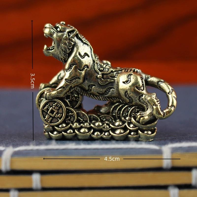 XH Brass Tiger Desktop Decoration Living Room Tea Table Sculpture Metal Craft Home Decorations Chinese Zodiac Tiger Statue