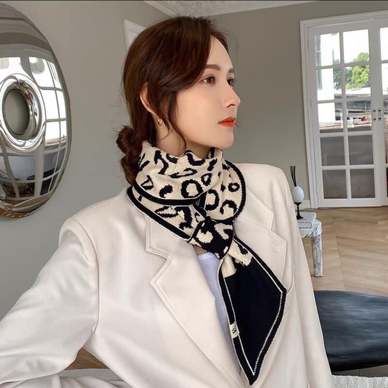 New Korean Style Knitted Shawl Scarf Women Winter Black White Checkered Plaids Grids Scarf Pashmina Shawls