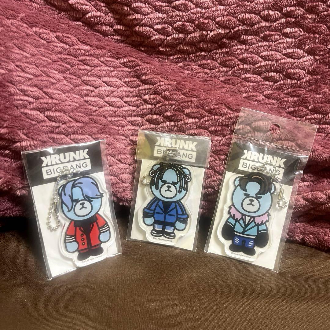 

[USED] BIG BANG Acrylic Charm 3-Piece Set