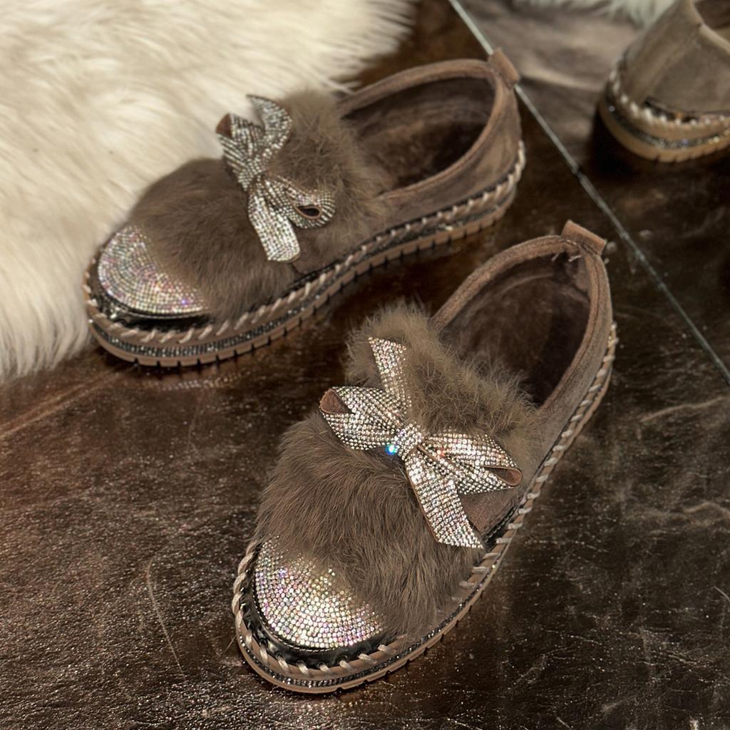 Winter Warm Fleece Lined Flat Bottom Bean Shoes Women's 2026 New Style Butterfly Knot Rhinestone Decorated Casual Loafers