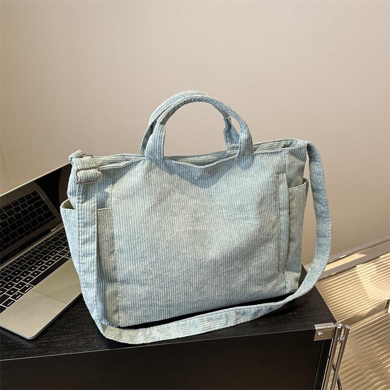 Stylish Casual Large Capacity Tote Bag For Women In Chic Korean Design With Vintage Texture