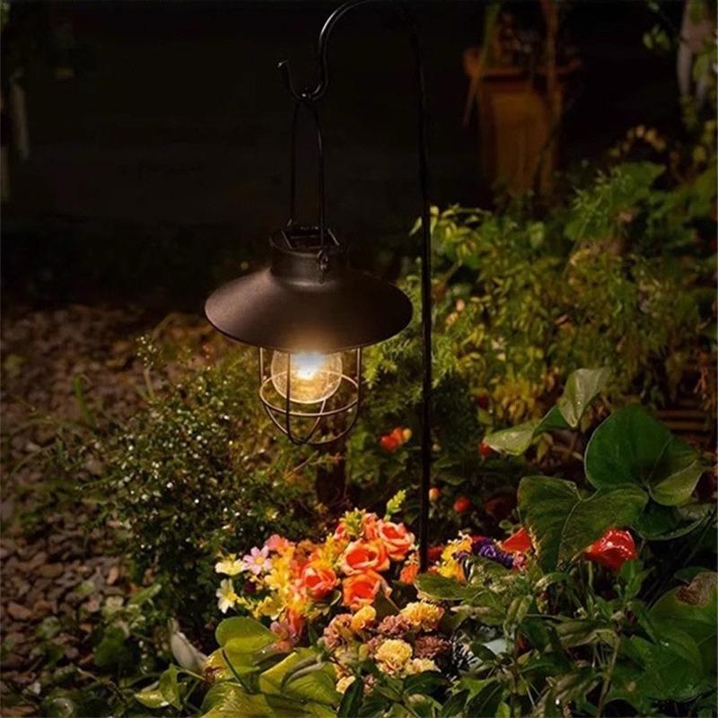 Solar Lantern Lamp Outdoor Waterproof Hanging Lamp Portable Vintage Solar Lights For Garden Yard Patio Xmas Party Decor Lighting