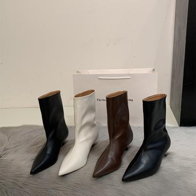 French Pointed Cat and Short Boots Women's Autumn and Winter New Low-heeled Thin-heeled Versatile Retro Wide-mouth Medium Boots