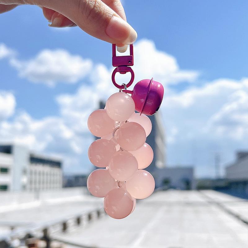 Acrylic Grape Bunch Keychain: Cute Couple Bag Charm & Creative Car Keyring for Women