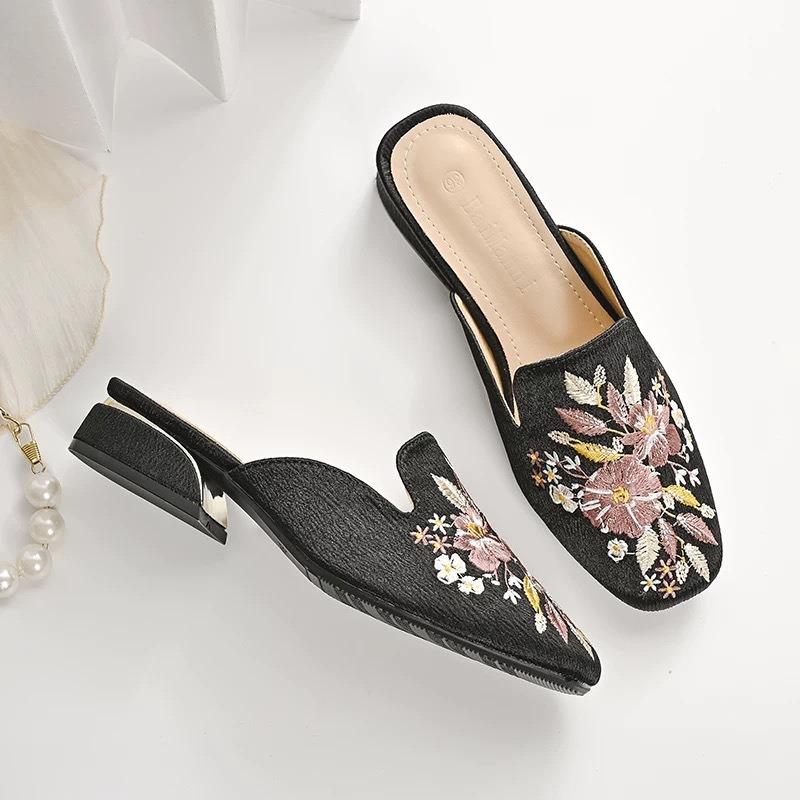 Embroidered bag head half slippers women's summer wear fashion lazy shoes thick heel embroidered cool slippers