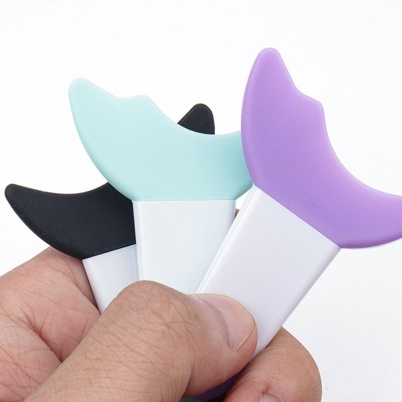 Wielofunkcyjne silikonowe narzędzie do makijażu oczu do aplikacji eyelinera, cieni do powiek i tuszu do rzęs