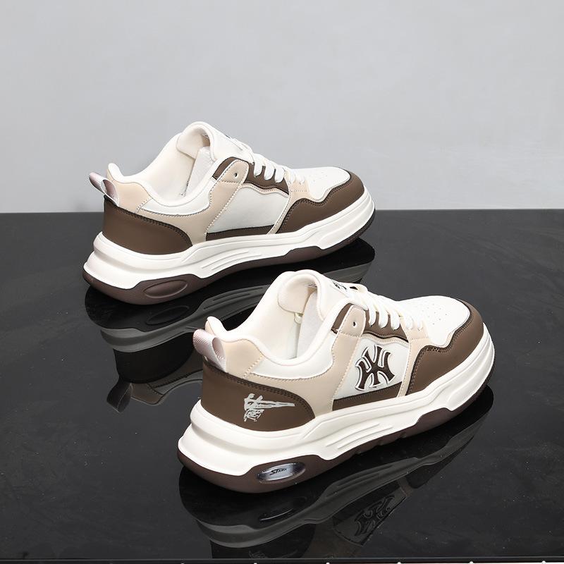 Nuovi modelli traspiranti per primavera ed estate, scarpe da ginnastica e tempo libero con plateau, scarpe da skate