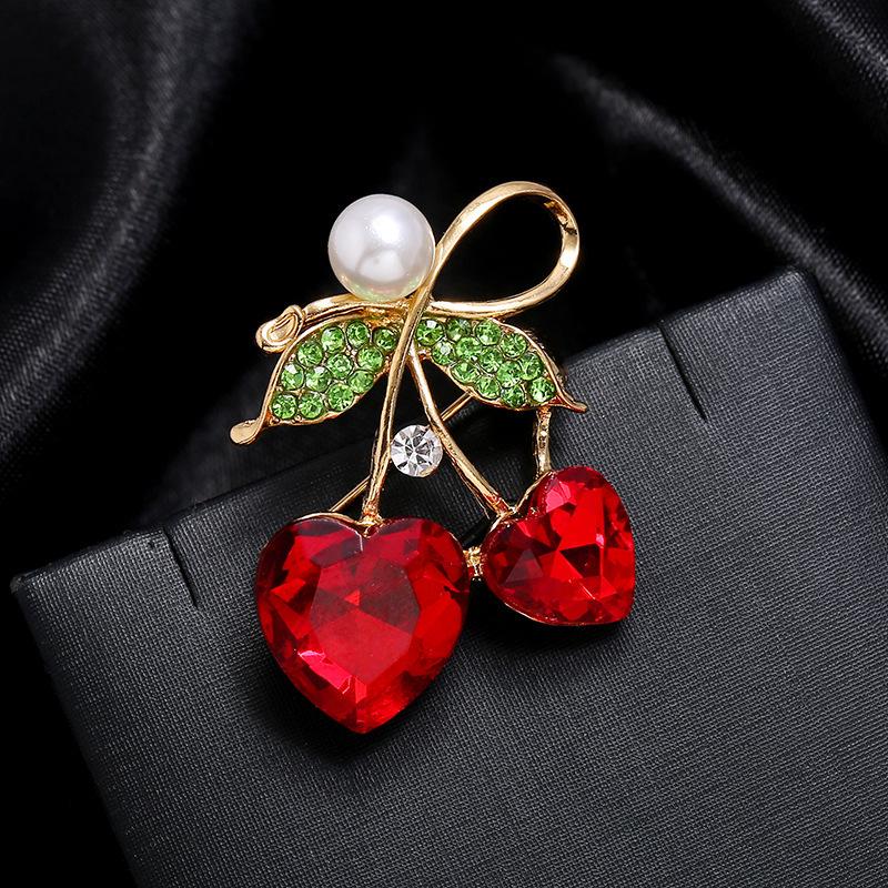 Crystal Cherry Brooch Red Strawberry Cute Fruit Pin Brooch Accessories