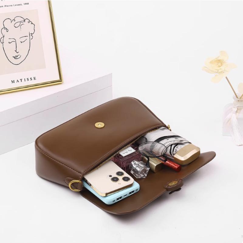 Leather Bag New Spring and Summer Retro Bag Women's Underarm Bag High-end Niche Design Shoulder Messenger Bag