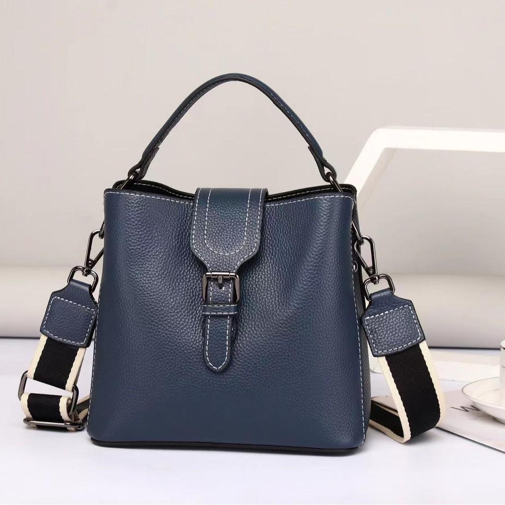Genuine Leather Women's Versatile Shoulder & Messenger Bag - 2025 Fashion, Large Capacity, Portable Bucket Design