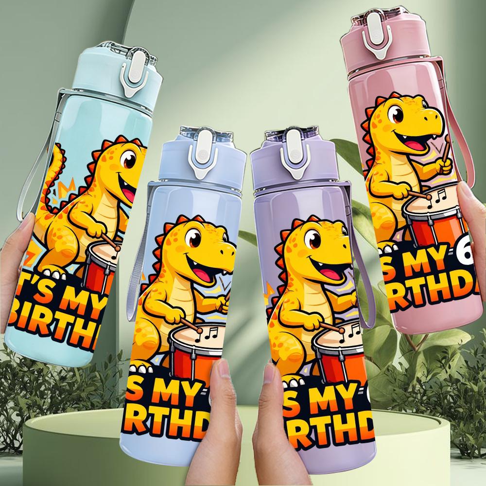 1PC It Is My 6th Birthday Drumming Dino 750ml Color Plastic Water Bottle Leakproof Flip Straw Lid For Sports Office Home Use