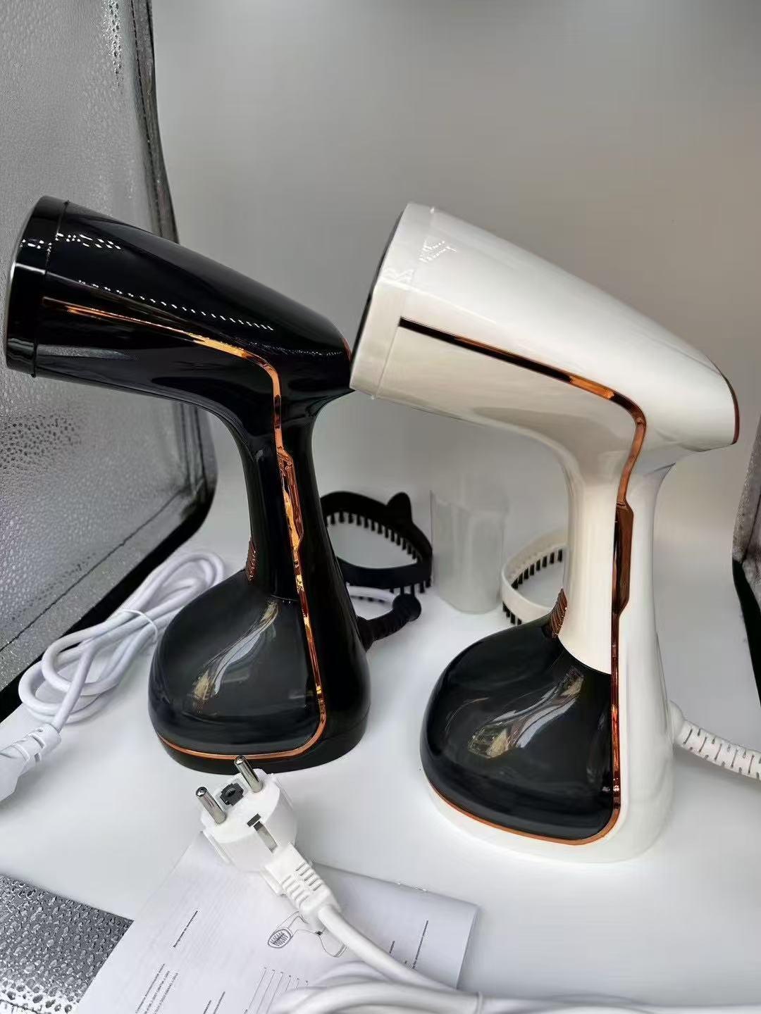 

Ручний відпарювач для одягу з сенсорним екраном: Високопотужна, Компактна Вертикальна Праска EU Standard чорний