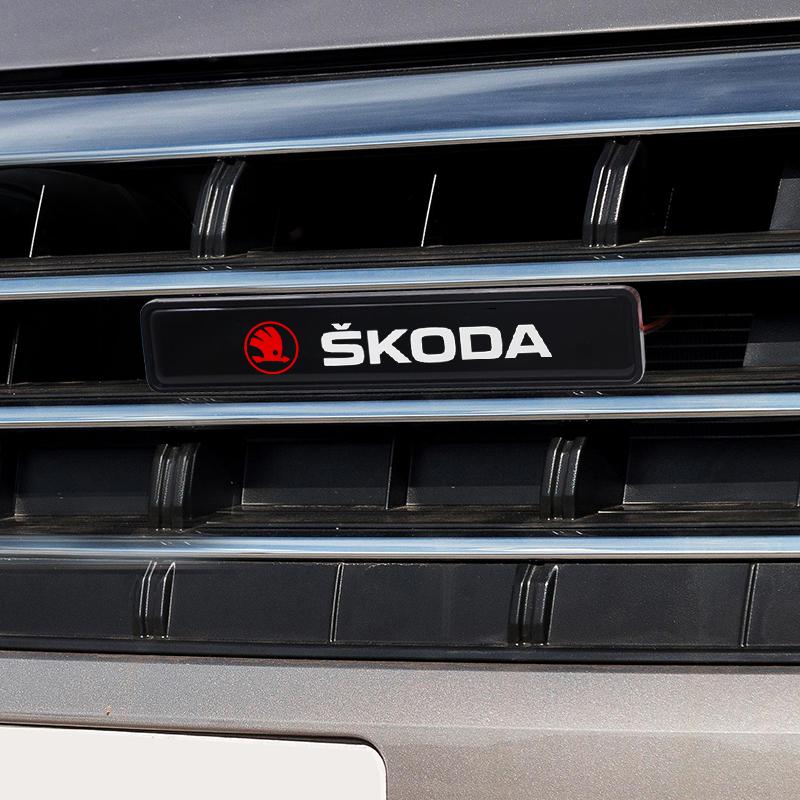 1pcs LED Car Door Welcome Light Car Logo Projector Car Badge for Skoda Superb Octavia Kodiaq Yeti Rapid Karoq Fabia Kamiq Enyaq Vis SCALA