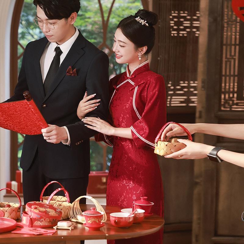 Red Lace National Style New Chinese Long Sleeve Improved Cheongsam Women's Premium Bridal Toast