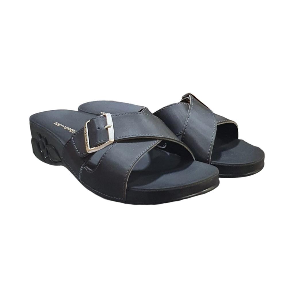 Ceyo Flora-11 Buckled Shiny Mother of Pearl Anatomical Women's Slippers