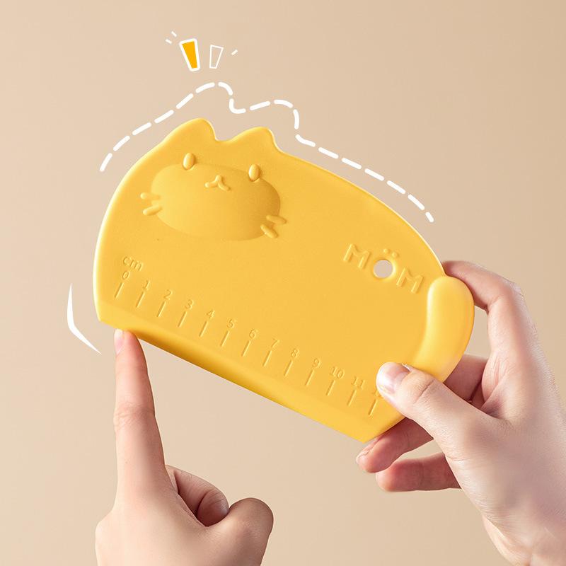 Household Noodle Cutter, Rice Noodle Roll Scraper, Food-grade Silicone Scraper, Baking Tool, Kneading Pad Scraper Tool