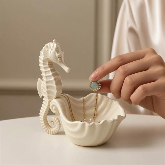 3D Printed Sea Horse Jewelry Display Stand with Shell Matte White Dual-Use Ornament