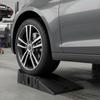 2 Pcs Vehicle Ramp 3 Ton Capacity Plastic Car Ramps Portable Vehicle Maintenance Tire Ramps for Truck SUV Vehicle Repair