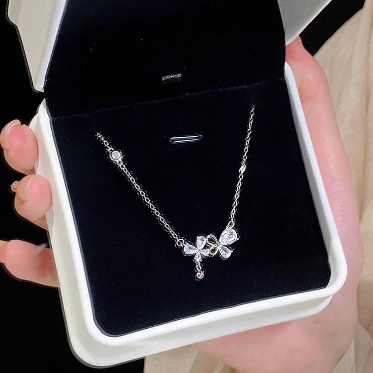 Light Luxury Niche Collarbone Butterfly Pendant Necklace