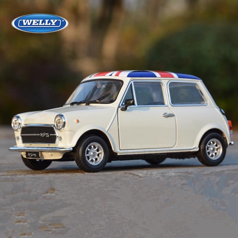 WELLY 1/24 MINI COOPER 1300 Alloy Car Model Diecast Metal Classic Mini Car Vehicle Model Simulation Collection Children Toy Gift