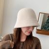 New Fluffy Letter Label Bucket Hat - Korean Style, Warm High-End Design for Women's Outdoor Autumn and Winter Travel