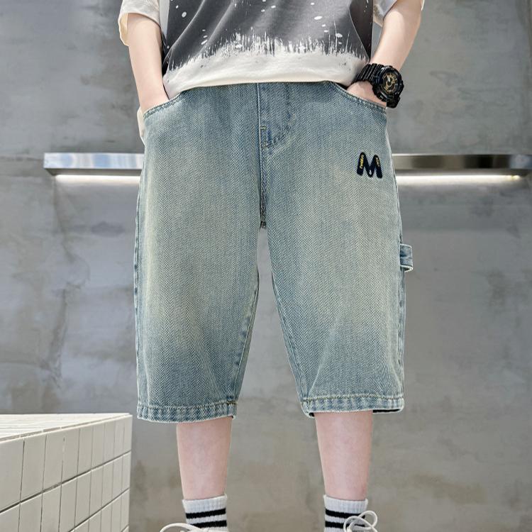 Pantaloncini di Jeans per Bambini Jeans Coreano Sottile Pantaloni a Cinque Quarti Ragazzi Gamba Dritta Lunghezza Media Pantaloni alla Moda