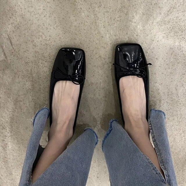 Women Flats Patent Leather Boat Shoes Bowtie Slip On Flat Shoes Woman Ballet Flats White Black Spring Autumn