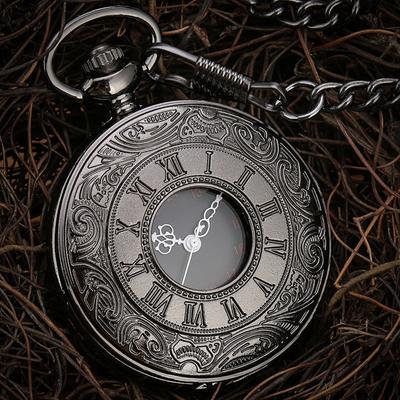 Fekete római számokkal ellátott kvarc zsebóra férfi női fekete üreges tok Steampunk vintage medál nyaklánc A legjobb ajándékok férfiaknak, nők