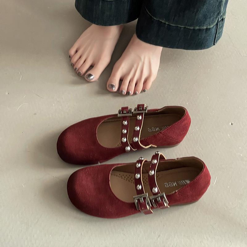 Retro style cross buckle women's Mary Jane shoes autumn fashion round head comfortable wear wedge heel single shoes small leather shoes