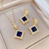 Elegante ethnische Ohrstecker in Rhombusform aus Gold und blauen Zirkonen - Modisch, Retro, Glatte Textur, Vielseitiges Geschenk für Mama