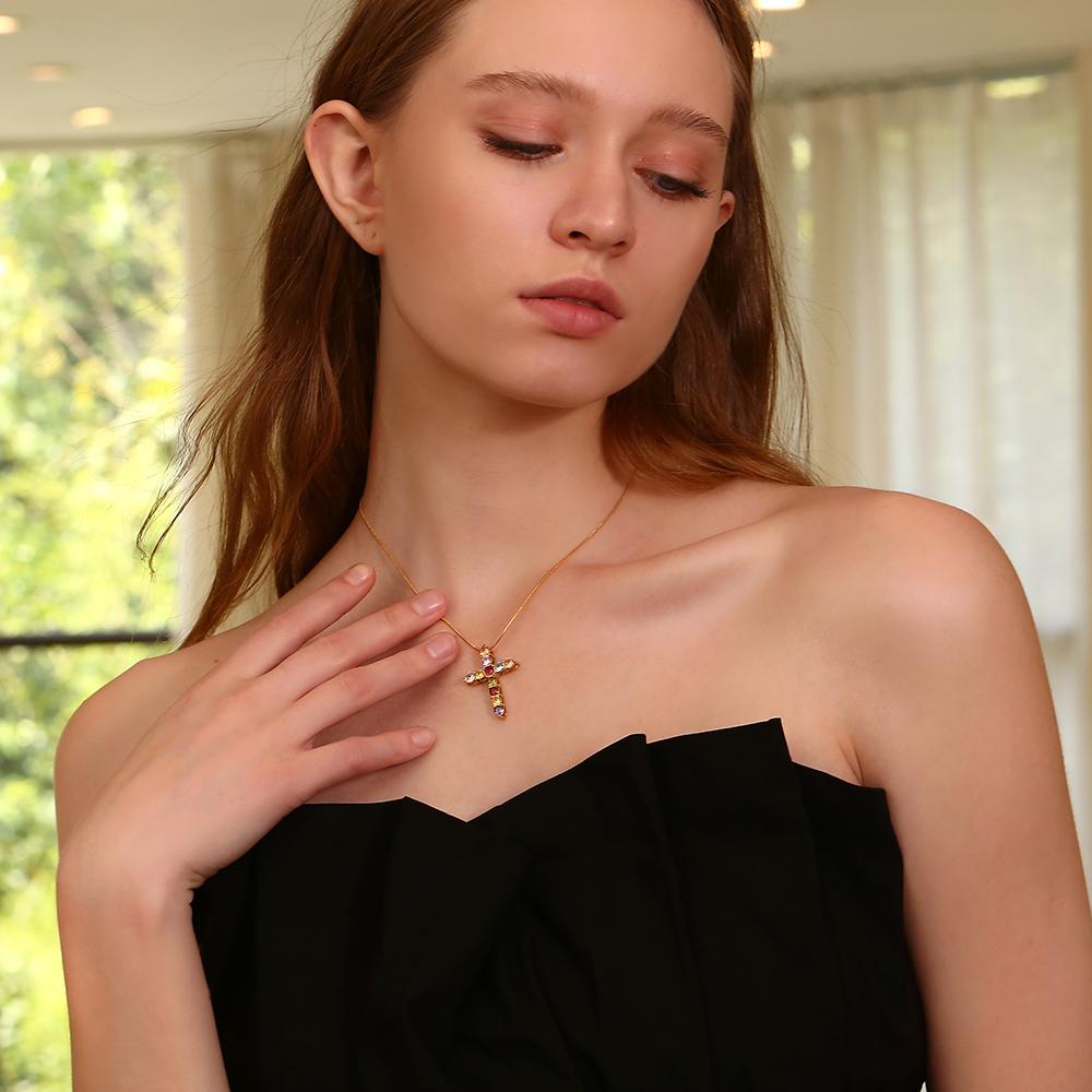 MamacitaSlay Classic 316L Stainless Steel Zircon Cross Necklace Waterproof 18K Gold Plated Neck Jewelry Women's Elegant Necklace
