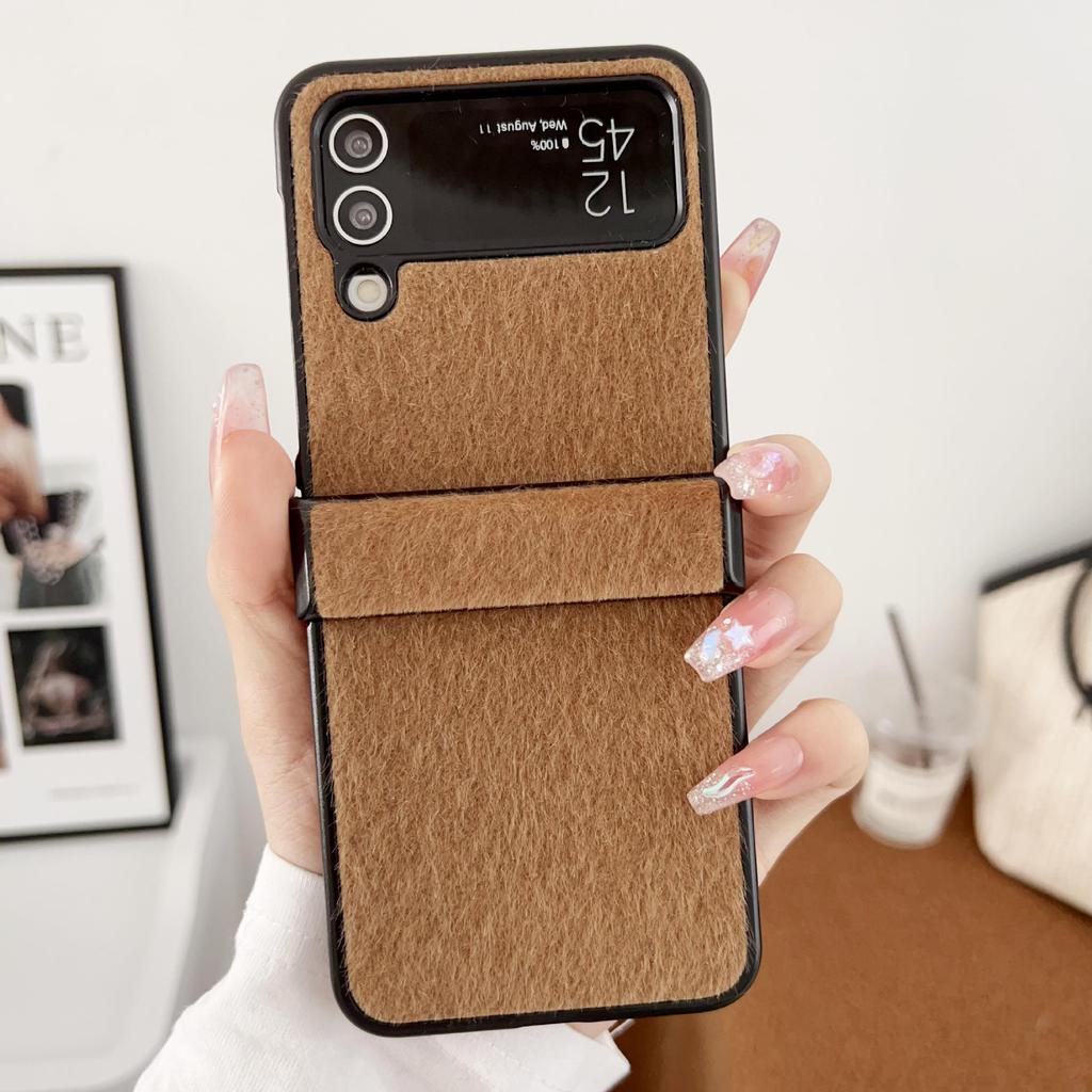 Samsung Z Flip 3/4/5/6/7 Mink Plush Three-Section Case
