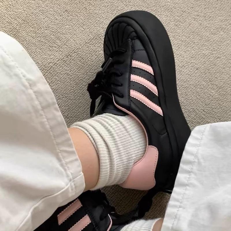 Niche shell head black board shoes women's spring new platform leisure sports big head doll shoes high value